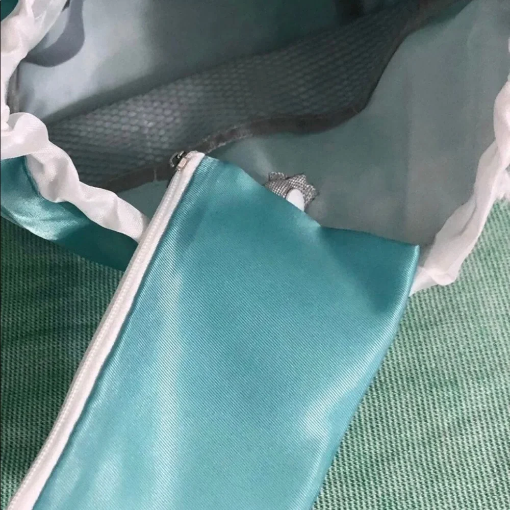 Make up bag with small pouch Green.